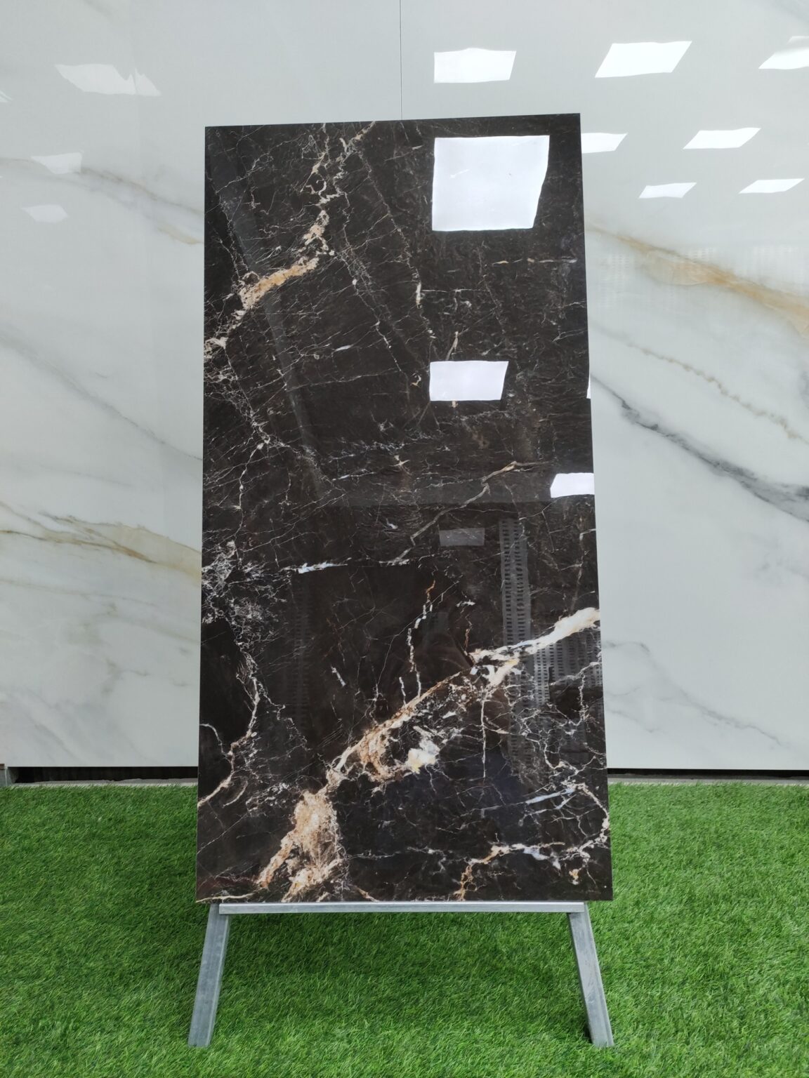 Gạch ốp lát khổ lớn 60x120 Granit Brown - ảnh thực tế Gạch ốp lát khổ lớn 60x120 Granit Brown - ảnh thực tế