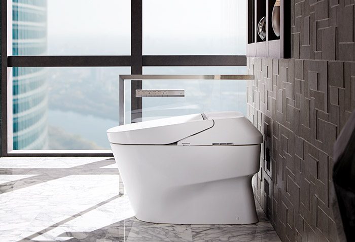 Điểm khác biệt giữa dây xịt truyền thống và nắp rửa Washlet	